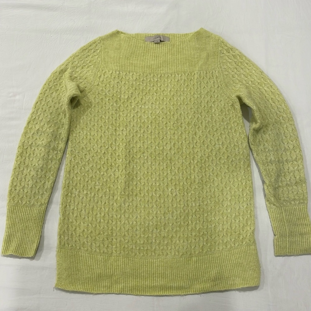 LOFT Cable Knit Sweater - Small